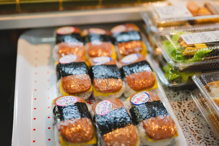 2.Musubi