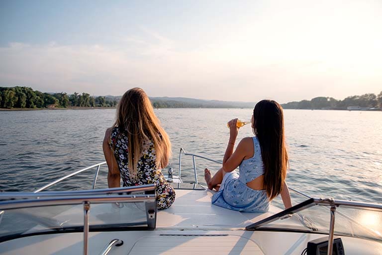 Activities and Attractions Near Queens