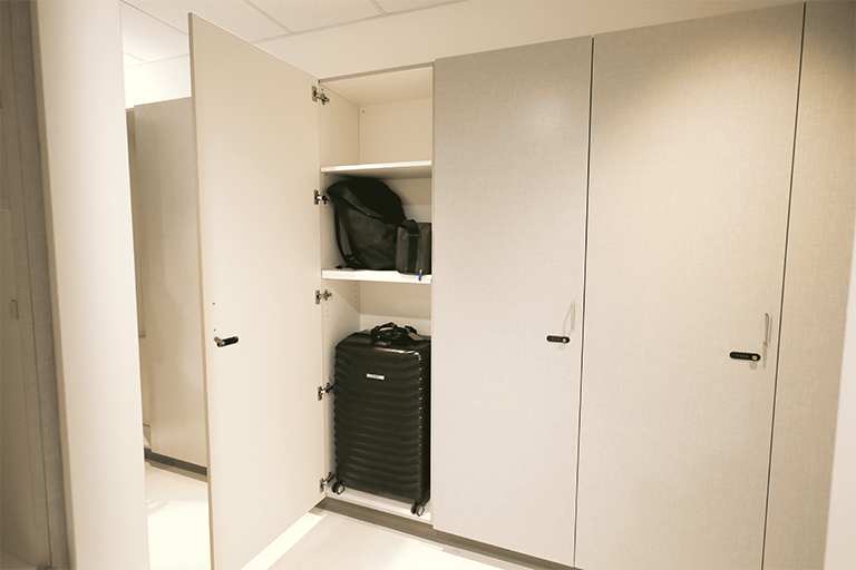 firstcabin-luggage-storage