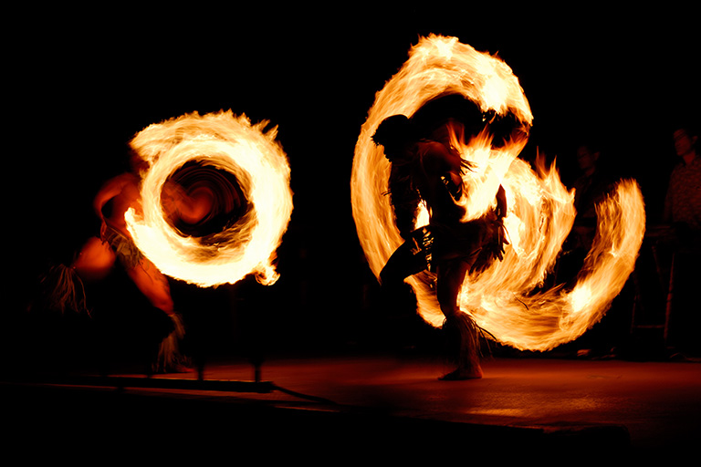 Best Lūʻau’s Near Waikiki for an Authentic Experience